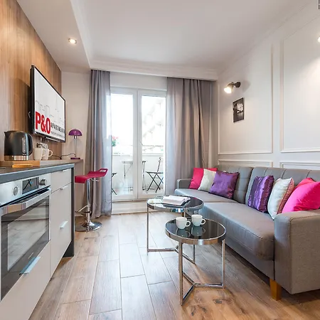 P&o Emilii Plater 3 Apartment
